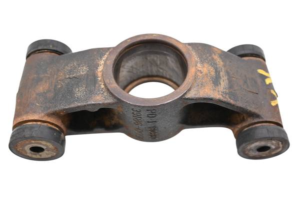 Kawasaki - 10 Kawasaki Teryx 750 Sport FI 4x4 Rear Right Or Left Spindle Knuckle KRF750S