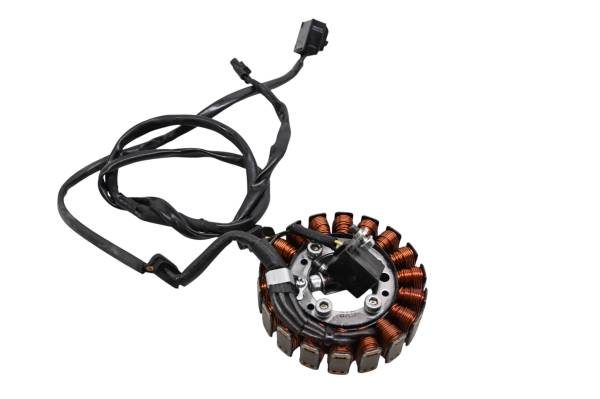 Kawasaki - 17 Kawasaki Z900 ABS Stator