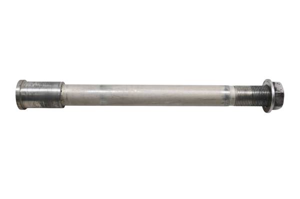 Kawasaki - 17 Kawasaki Z900 ABS Front Axle Bolt