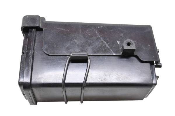 Kawasaki - 17 Kawasaki Z900 ABS Fuel Emissions Cannister