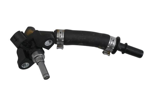 Can-Am - 23 Can-Am Defender Max HD7 Fuel Injector & Rail