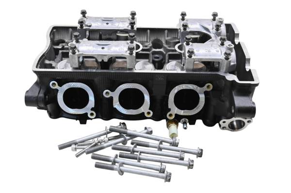Yamaha - 24 Yamaha XSR900 Cylinder Head