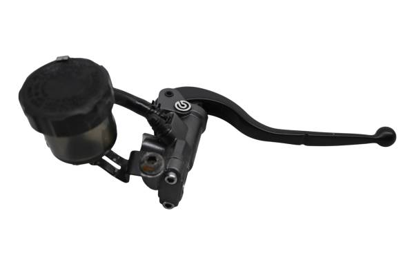 Yamaha - 24 Yamaha XSR900 Front Brake Master Cylinder & Lever