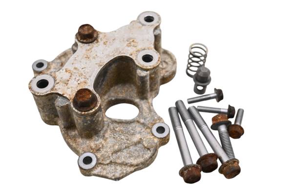 Yamaha - 18 Yamaha Waverunner GP1800 Oil Pump Cover