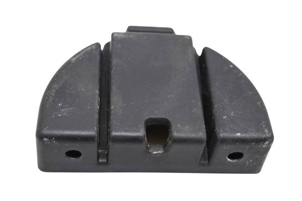 Yamaha - 18 Yamaha Waverunner GP1800 Lid Lock Hook