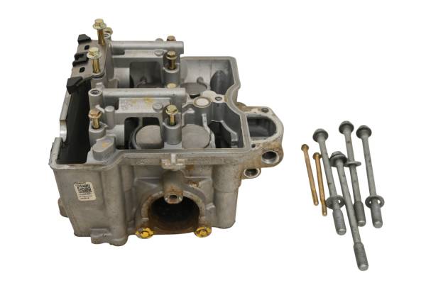 Polaris - 17 Polaris Ranger 570 Crew EFI Cylinder Head