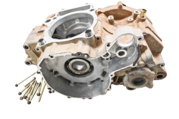 Polaris - 03 Polaris Predator 500 2x4 Crankcase Center Crank Case