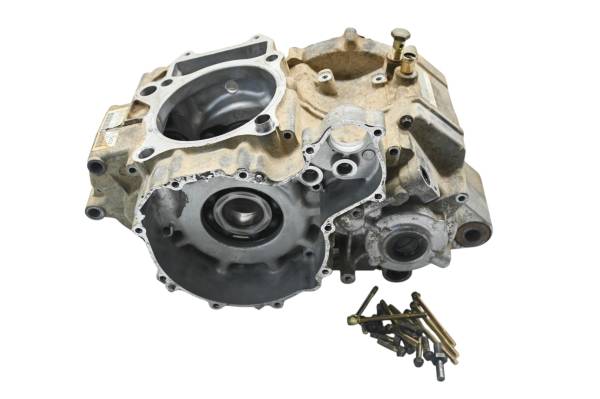 Polaris - 03 Polaris Predator 500 2x4 Crankcase Center Crank Case