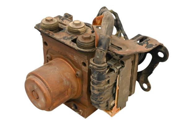 Honda - 21 Honda Talon 1000X Abs Anti-Lock Brake Pump Unit SXS1000S2X