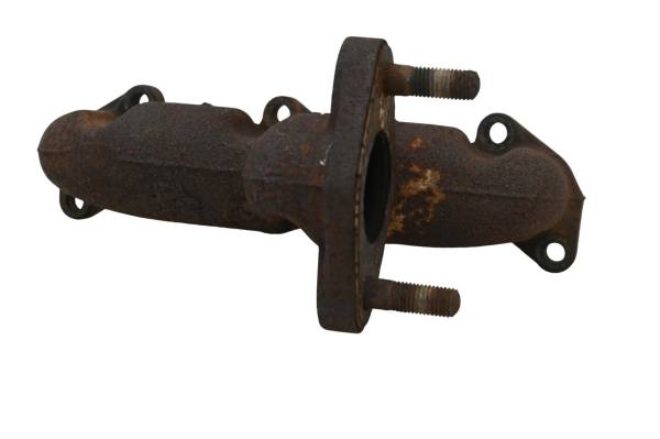 Kubota - 16 Kubota RTV-X900W Exhaust Manifold Flange