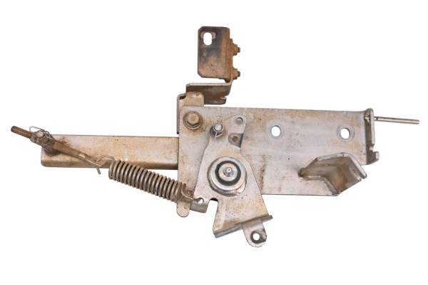Kubota - 23 Kubota RTV520 Accelerator Pedal Bracket Mount