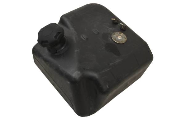 Kubota - 16 Kubota RTV-X900W Fuel Tank & Fuel Level Sender