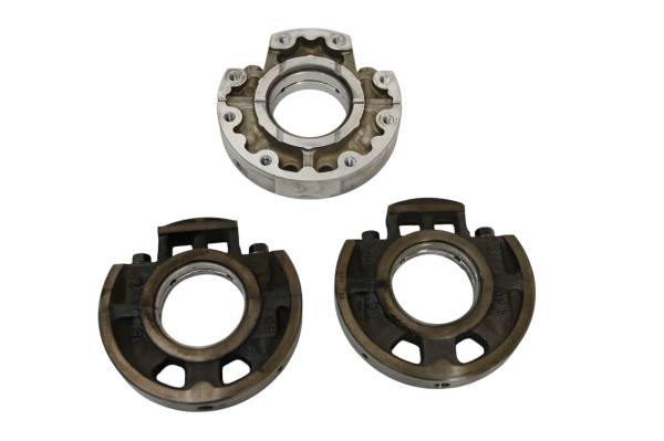 Kubota - 16 Kubota RTV-X900W Crankshaft Main Bearings