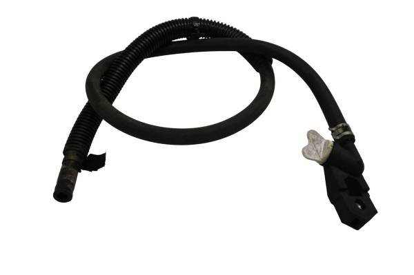 Kubota - 16 Kubota RTV-X900W Air Bleeder Hose
