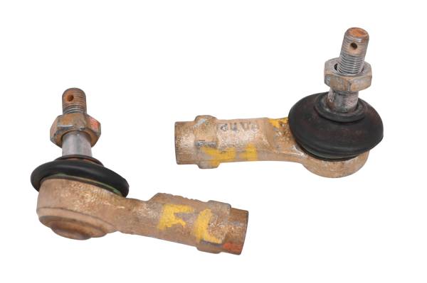 Kubota - 23 Kubota RTV520 Tie Rod Ends