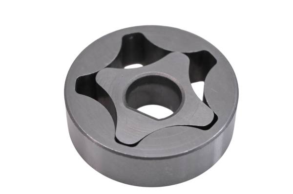 Kubota - 23 Kubota RTV520 Oil Pump Rotors