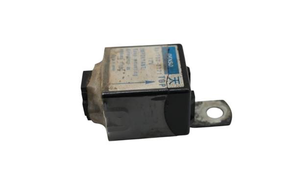 Kubota - 16 Kubota RTV-X900W Relay Stop Solenoid