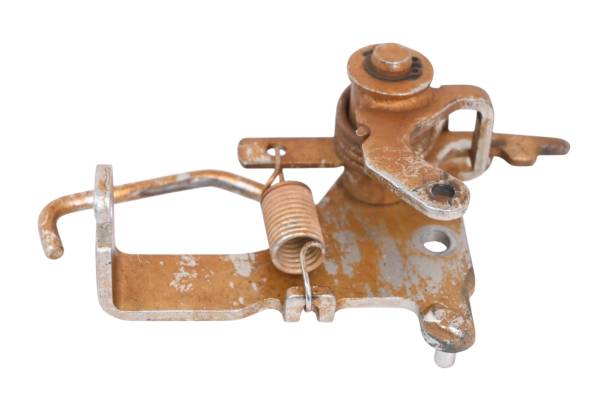 Kubota - 23 Kubota RTV520 Bypass Link Bracket Mount