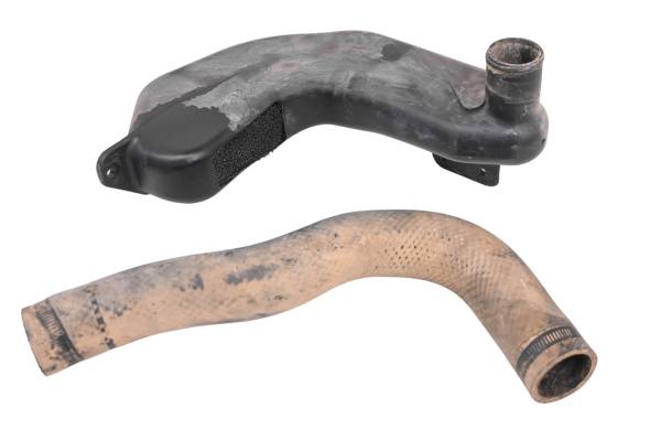 Kubota - 23 Kubota RTV520 Airbox Hoses