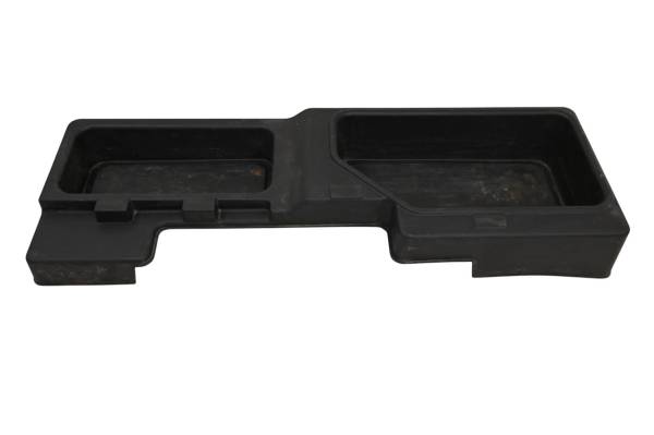 Kubota - 16 Kubota RTV-X900W Center Box Cover