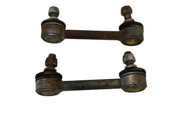 Kubota - 16 Kubota RTV-X900W Rear Sway Bar End Links