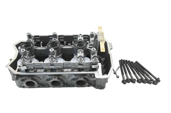 Can-Am - 19 Can-Am Ryker 900 Cylinder Head