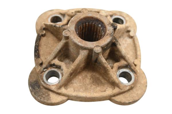 Polaris - 96 Polaris Scrambler 400 4x4 Rear Wheel Hub Left Or Right