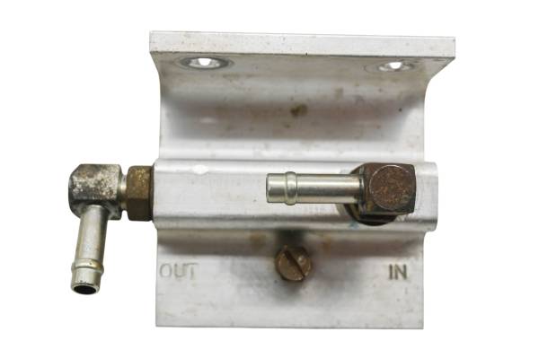 Polaris - 13 Polaris Brutus Fuel Water Separator