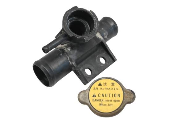 Kubota - 16 Kubota RTV500 -A/H Radiator Cap
