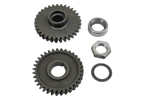 Kubota - 16 Kubota RTV500 -A/H Transmission Input Gears