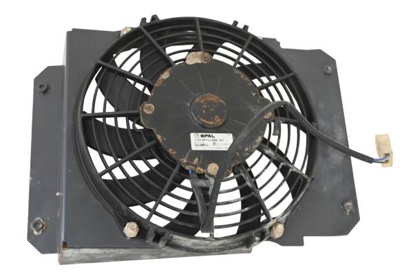 Kubota - 16 Kubota RTV500 -A/H Radiator Fan