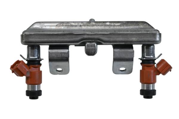 Kubota - 21 Kubota RTV-XG850 Fuel Rail & Injectors Sidekick 850