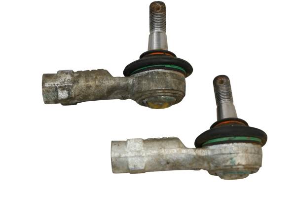Kubota - 21 Kubota RTV-XG850 Outter Left & Right Tie Rods Sidekick 850