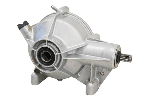 Kubota - 17 Kubota RTV-X1140 Front Differential