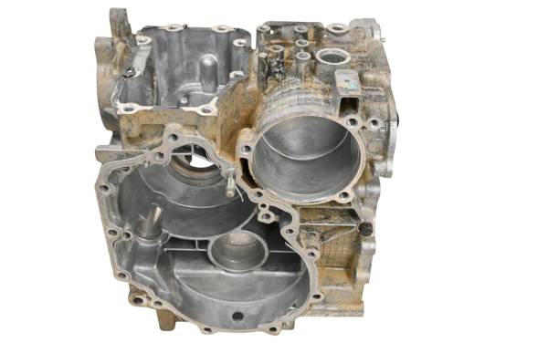 Kubota - 17 Kubota RTV-X1140 Transmission Gear Case Center Housing