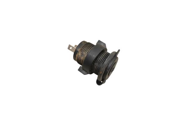 Can-Am - 16 Can-Am Outlander 450 L 4x4 12 Volt Accessory Outlet 12V