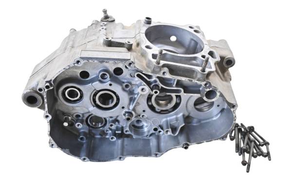 Suzuki - 03 Suzuki LTZ400 Crankcase Center Crank Case KFX400