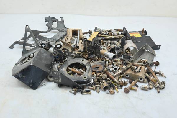 Can-Am - 18 Can-Am Outlander 650 XMR Hardware Set Nuts & Bolts