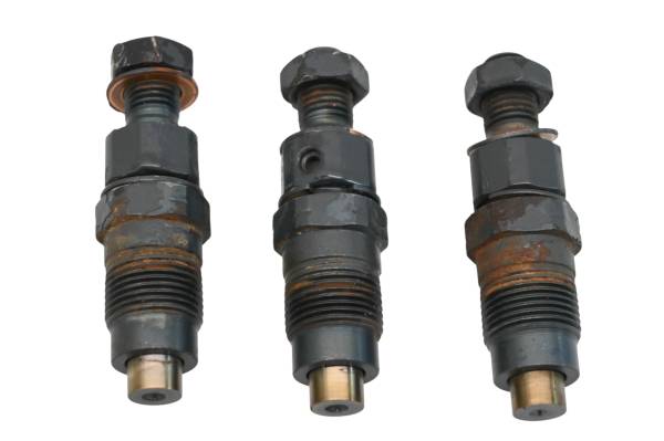 Kubota - 21 Kubota RTV-X1140W Fuel Injectors