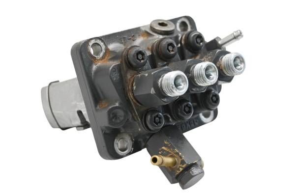 Kubota - 21 Kubota RTV-X1140W Fuel Injection Pump