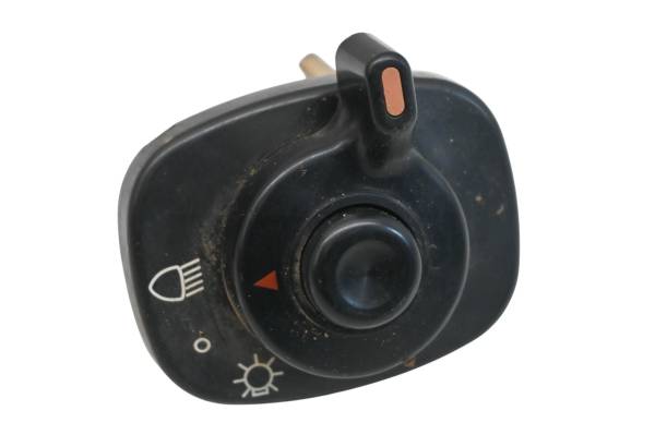 Kubota - 21 Kubota RTV-X1140W Headlight On Off Switch