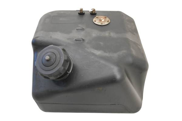 Kubota - 21 Kubota RTV-X1140W Gas Tank & Fuel Petcock