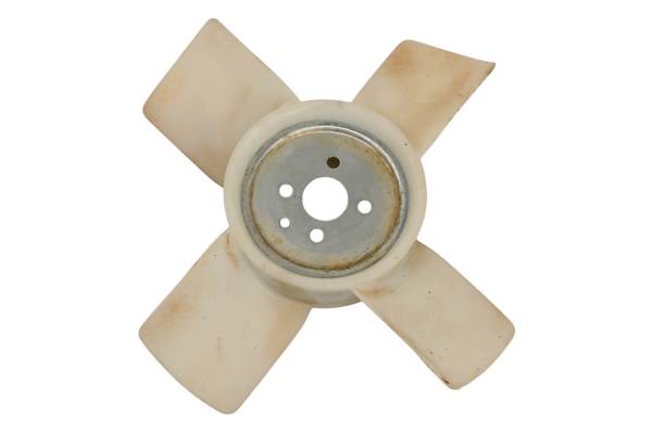 Kubota - 21 Kubota RTV-X1140W Radiator Fan