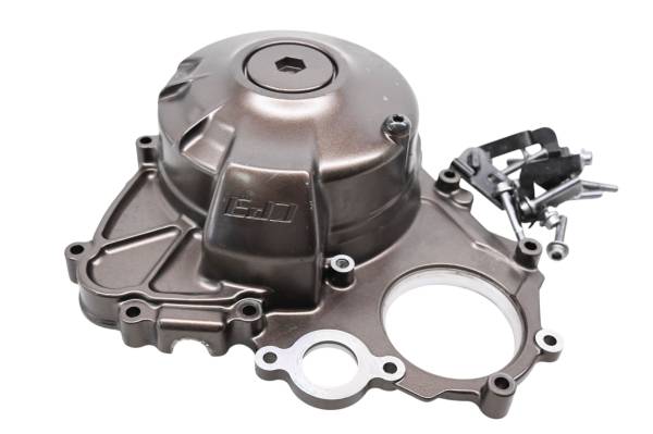 Yamaha - 24 Yamaha XSR900 Stator Cover