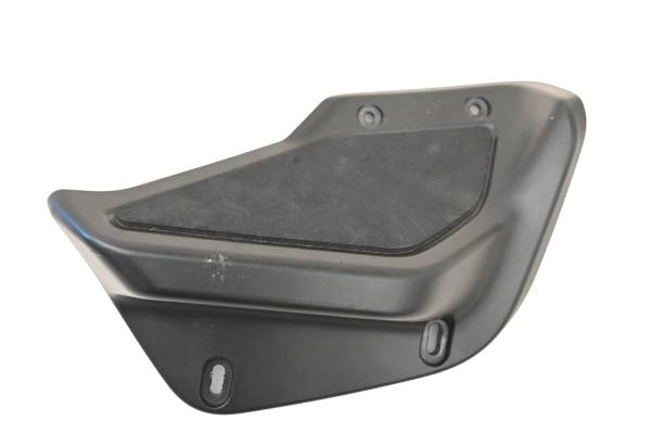 Sea-Doo - 24 Sea-Doo Spark Trixx 3up Right Footrest Cover