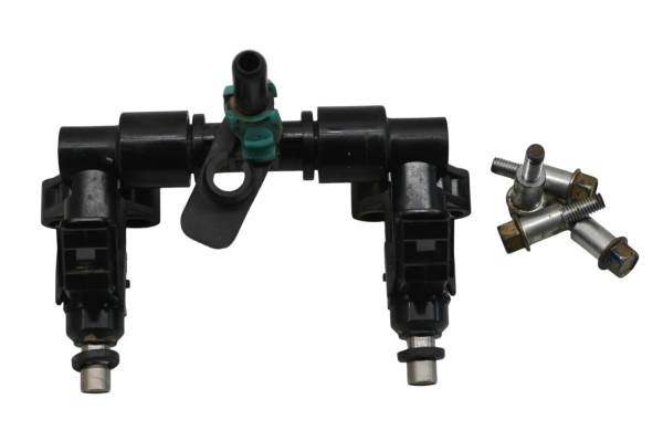 Honda - 19 Honda Talon 1000X Fuel Rail & Injectors Honda