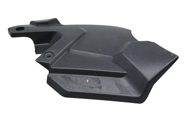 Can-Am - 11 Can-Am Outlander 500 Max XT Engine Cover