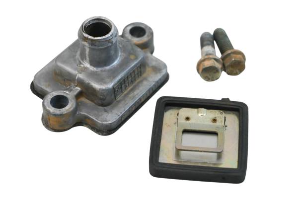 Polaris - 23 Polaris Pro-XD Mid-Size Crew Breather Cover & Reed Valve