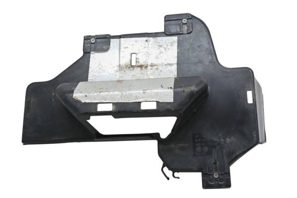 Can-Am - 11 Can-Am Outlander 500 Max XT Gas Tank Cover
