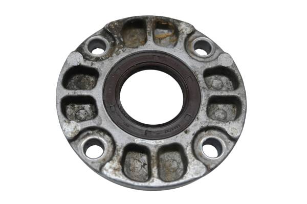Can-Am - 11 Can-Am Outlander 500 Max XT Bearing Cover